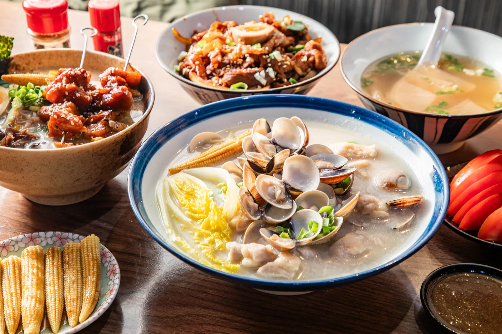 網站近期文章：藏心食堂｜超濃厚雞白湯拉麵＋爆量蛤蠣！在地人激推的隱藏版平價日式拉麵店