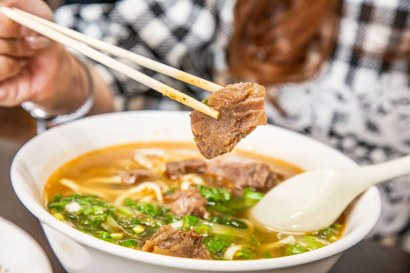 苗栗美食,苗栗牛肉麵,牛師父牛肉麵 苗栗美食,苗栗牛肉麵,牛師父牛肉麵