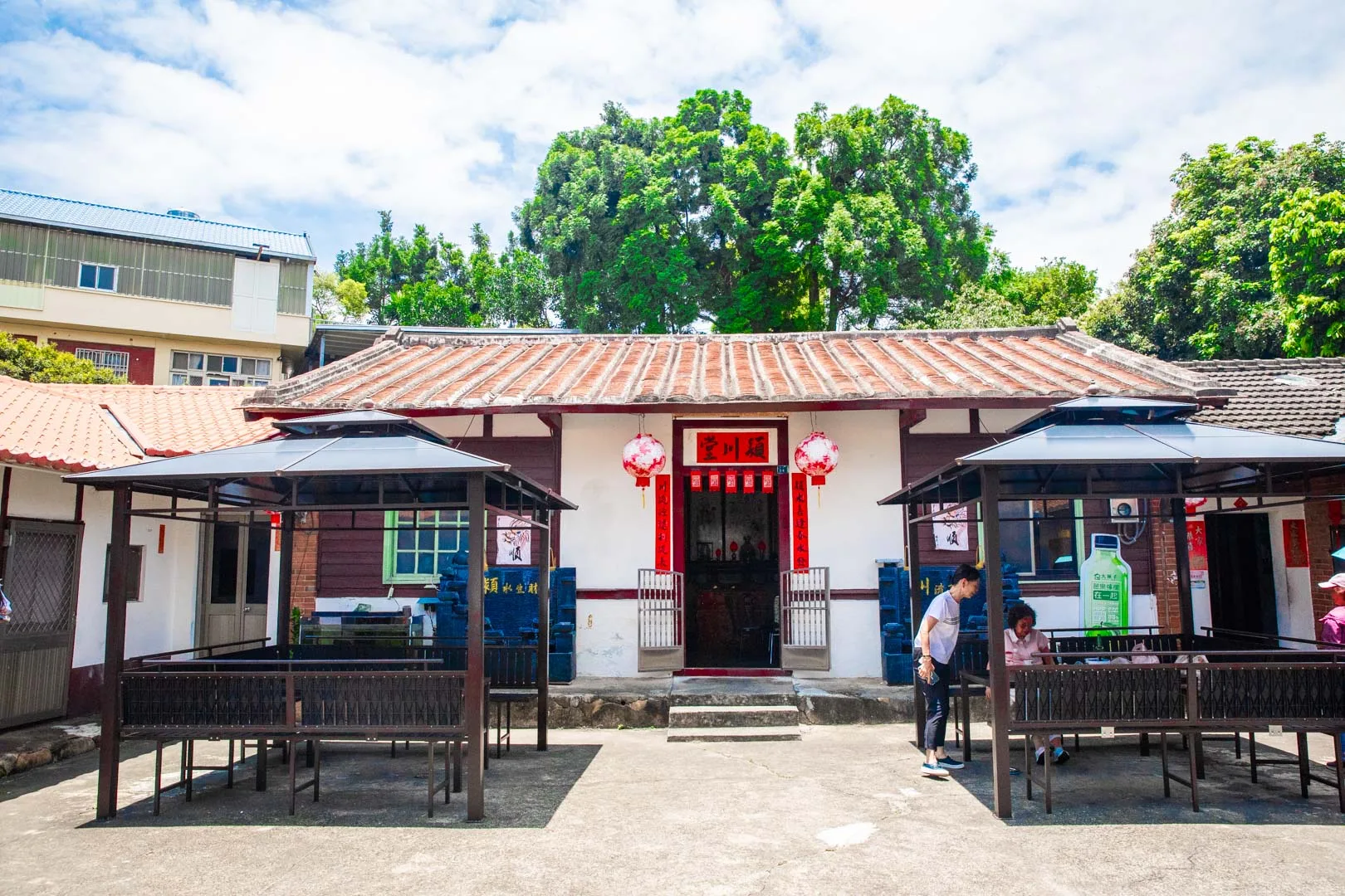 網站近期文章：穎川美食館｜七菜一湯1500元有找！藏身三合院超低調客家菜餐廳