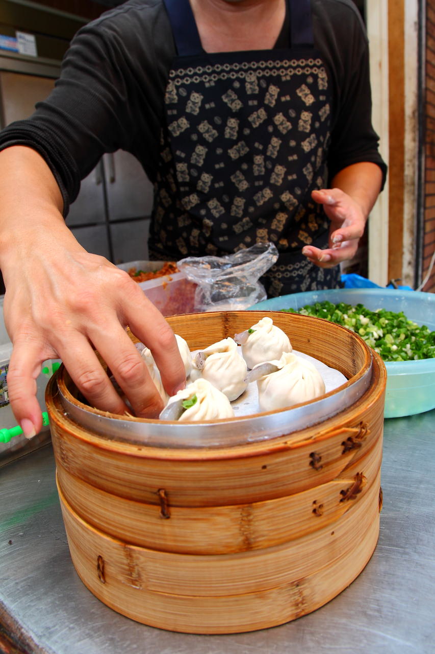 忠貞市場湯包,龍岡湯包,中壢美食,邀稿,桃園美食,龍岡美食,中壢湯包