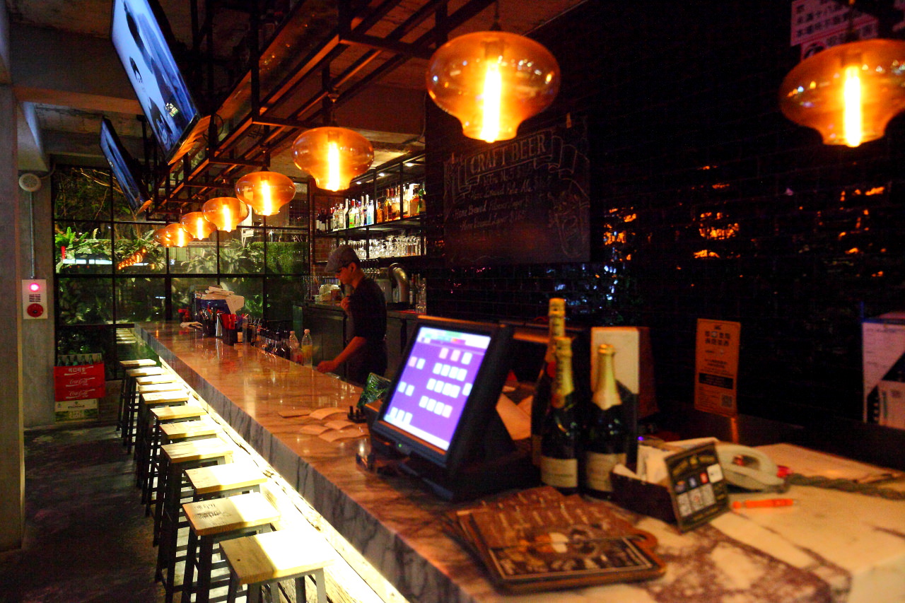 市民大道聚餐,台北啤酒餐廳,啤調客 Beeru,啤調客,東區美食,台北聚餐,東區居酒屋,市民大道美食,市民大道餐廳,市民大道居酒屋