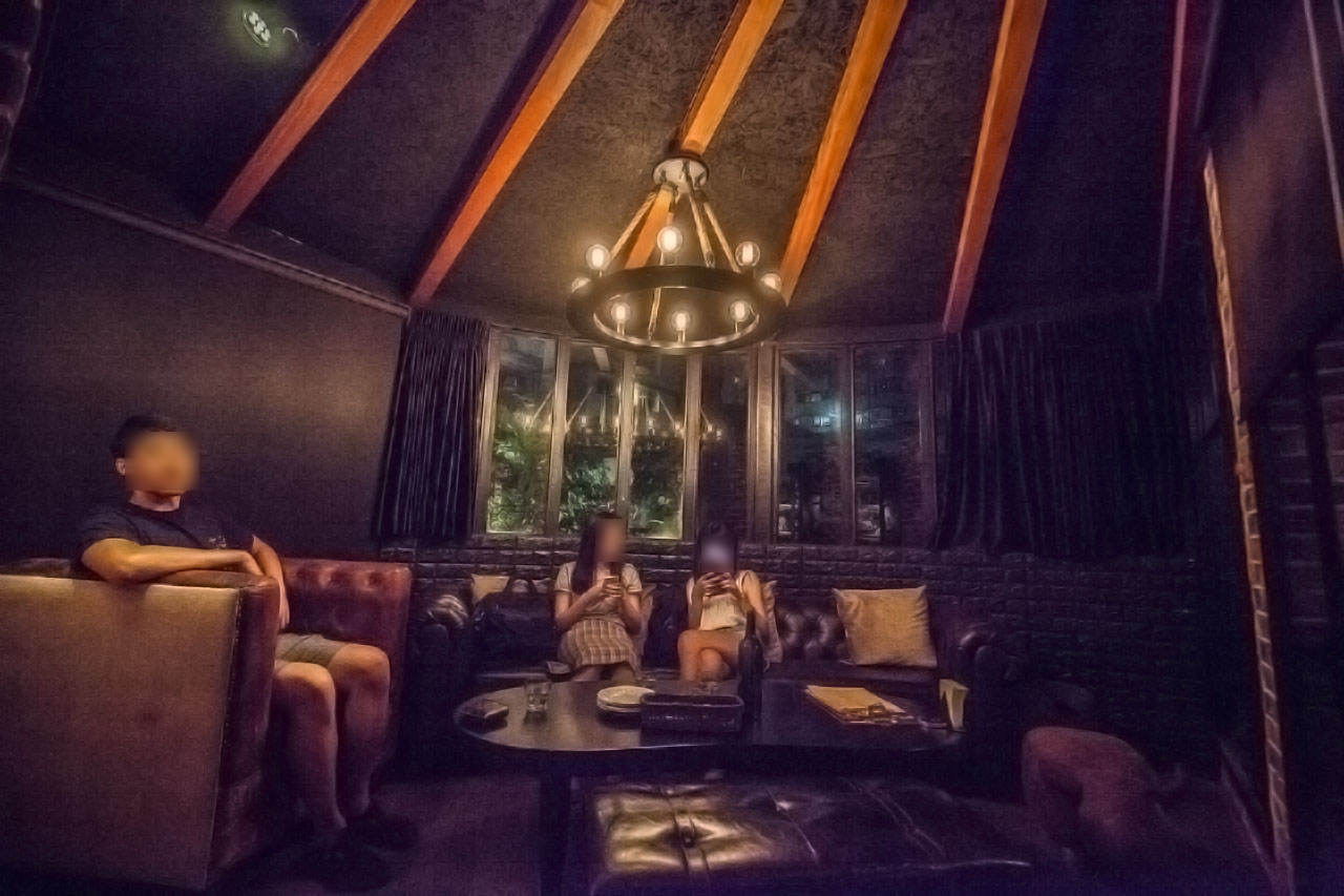 台北消夜,Chinese Whispers悄悄話餐酒館,悄悄話餐酒館,台北餐酒館,大安區餐酒館,東區酒館,台北調酒,東區調酒,台北調酒推薦