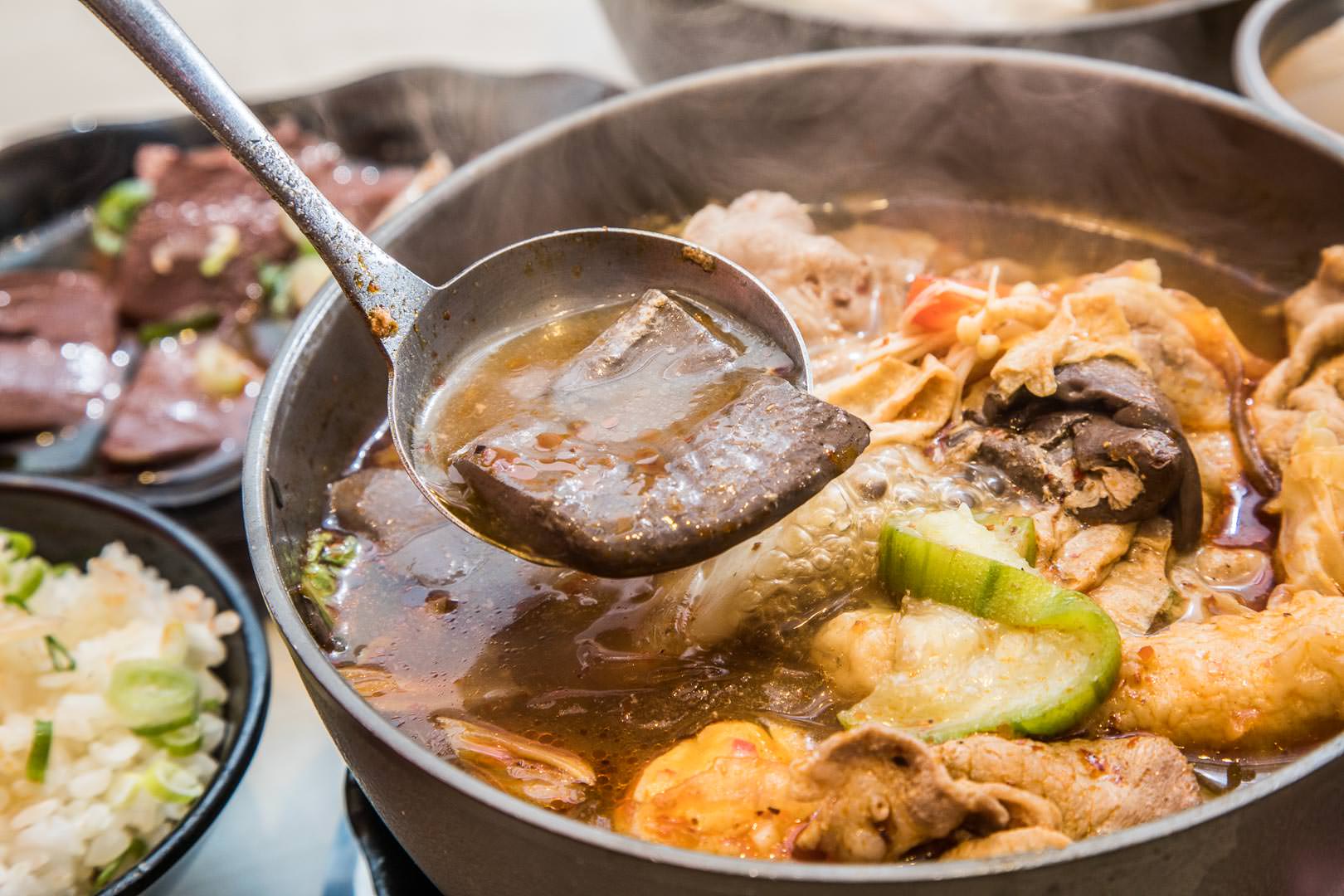 桃園臭臭鍋,鍋台銘時尚湯鍋-桃園春日店,鍋台銘時尚湯鍋,桃園美食,桃園餐廳,桃園火鍋,鍋台銘,桃園小火鍋,桃園必吃