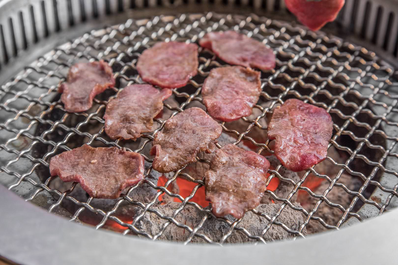 桃園牛舌,桃園燒肉牛舌,桃園牛舌七吃,桃園燒肉,桃園和牛,桃園單點燒肉,桃園燒肉推薦,藝文特區燒肉,和東燒肉屋