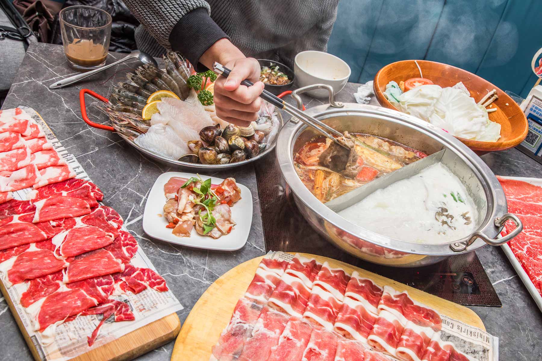 中和環球購物中心美食,中和美食,中和吃到飽,中和鍋物吃到飽,中和麻辣鍋吃到飽,八海食潮當代鍋物,中和Global Mall環球購物中心
