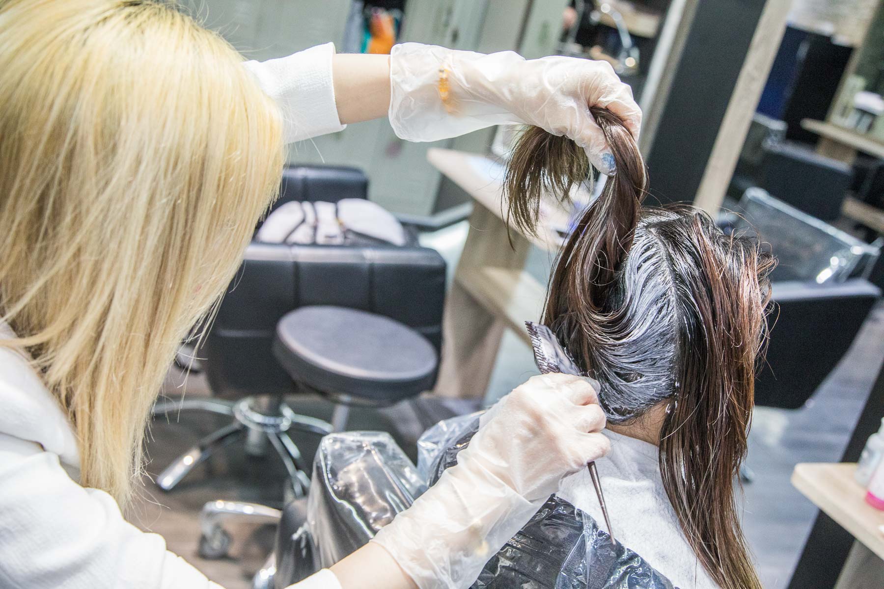 台北美髮,台北髮型設計,台北車站髮型設計,A Hair Salon,台北車站A Hair Salon,設計師Aileen,染髮,髮色