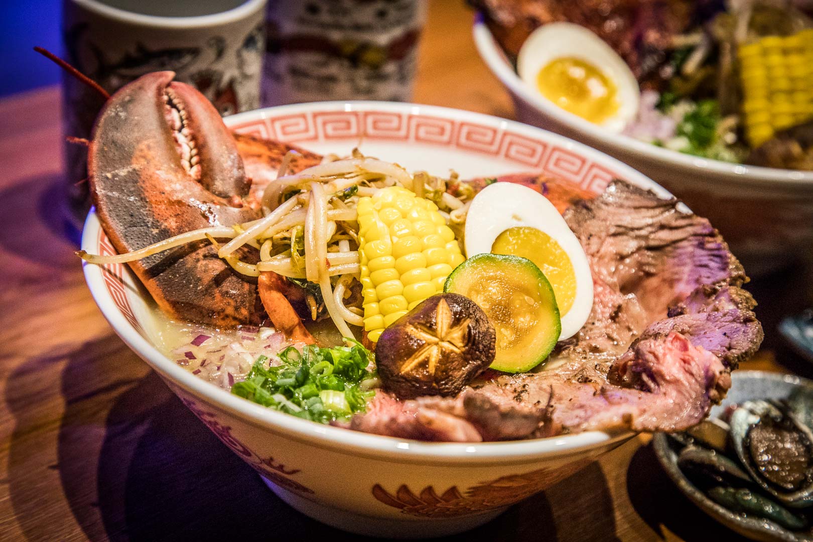 中壢活海鮮,中壢龍蝦拉麵,織田信長拉麵,中壢織田信長,桃園織田信長拉麵,中壢美食,桃園美食,桃園拉麵,桃園必吃,中壢拉麵,中壢必吃