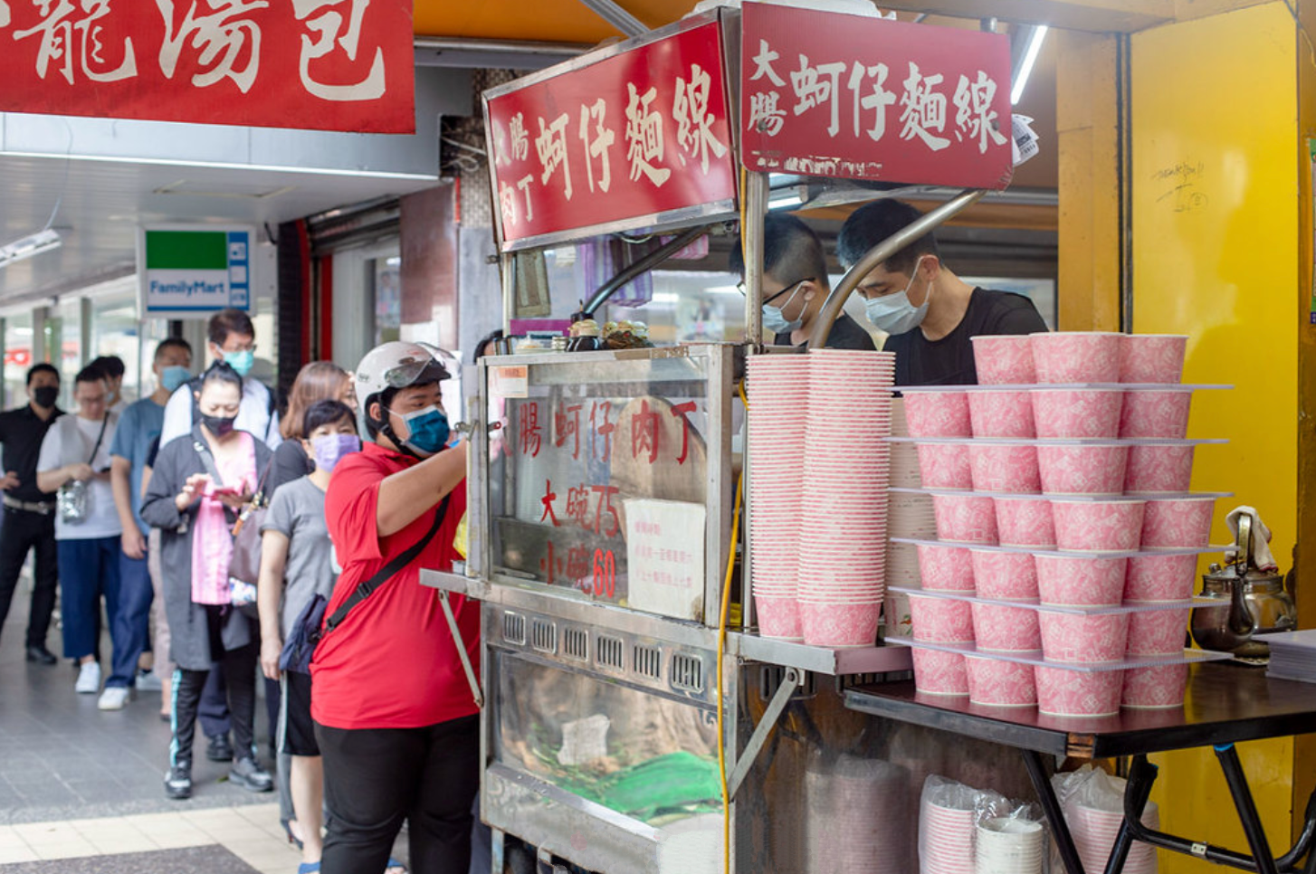 台北排隊美食,台北黃金麵線,黃金麵線,台北小吃,台北大阪燒,台北麵線,台北蚵仔麵線 @大手牽小手。玩樂趣