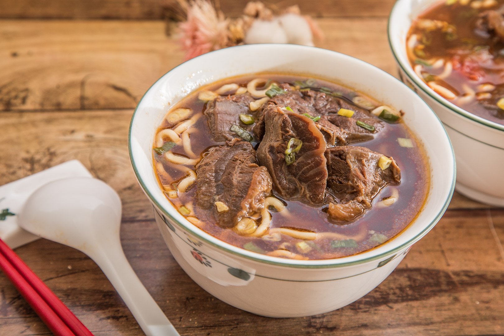 中壢外帶,中壢牛肉麵,中壢蕃茄牛肉麵,桃園牛肉麵推薦,牛肉傳奇,中壢美食,桃園美食,桃園外帶美食