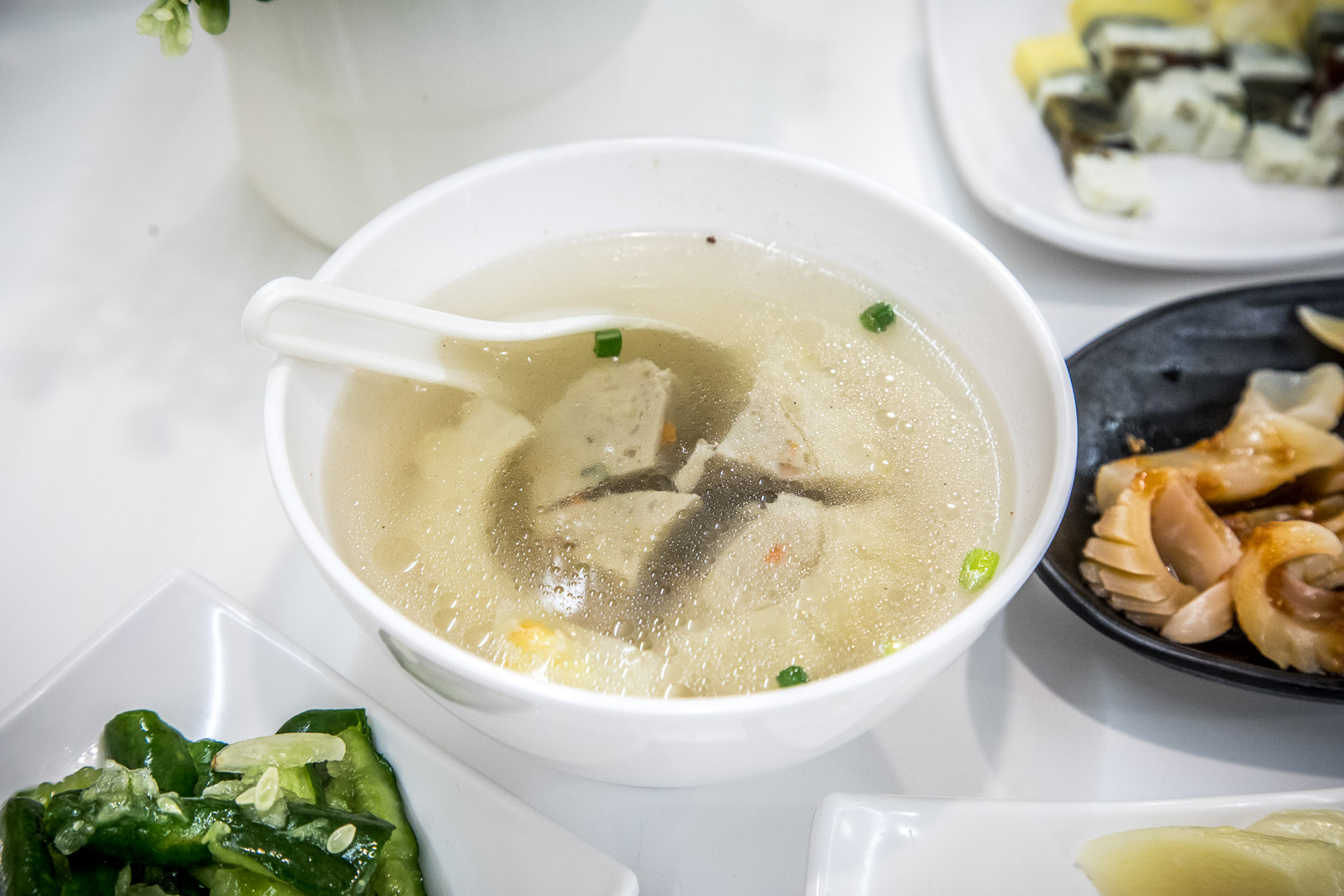 嘉義雞肉飯,嘉義火雞肉飯,嘉義火雞肉片飯,嘉義火雞肉飯推薦,嘉義涼菜,嘉義莊家火雞肉飯,莊家火雞肉飯,嘉義美食