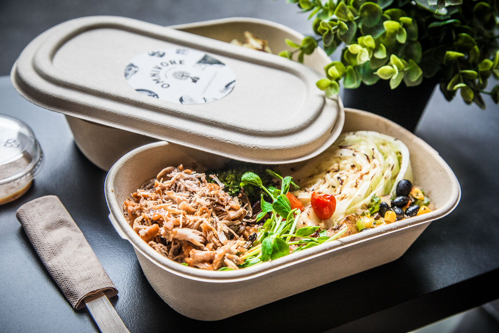 Omnivore takeout南京三民店,Omnivore takeout,台北健康餐盒,台北餐盒,民生社區餐盒,南京三民外帶外送,台北美食,台北便當,OMNIVORE雜食者 （原小初芽）,OMNIVORE雜食者 @大手牽小手。玩樂趣