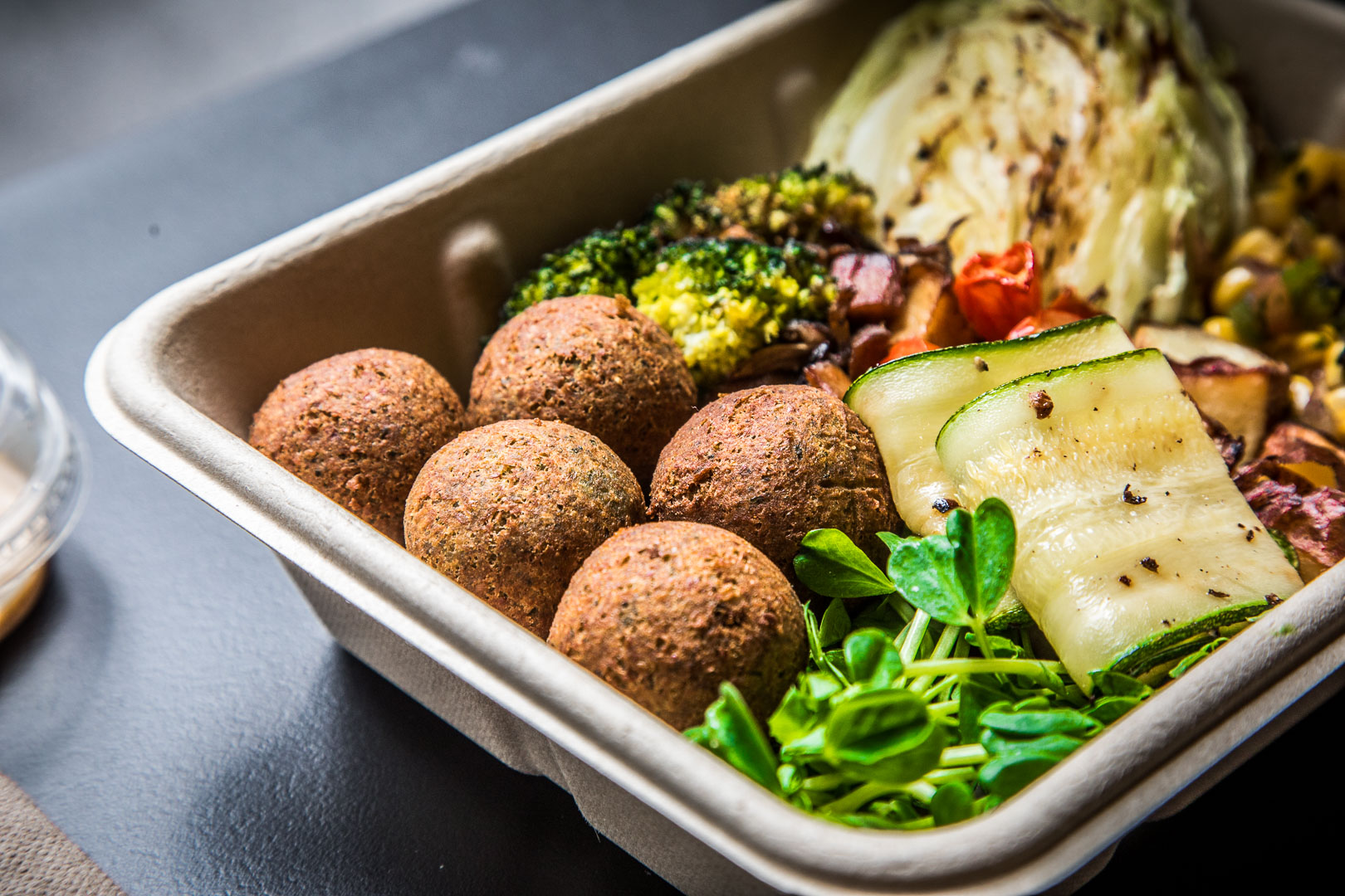 OMNIVORE雜食者,Omnivore takeout南京三民店,Omnivore takeout,台北健康餐盒,台北餐盒,民生社區餐盒,南京三民外帶外送,台北美食,台北便當,OMNIVORE雜食者 （原小初芽）