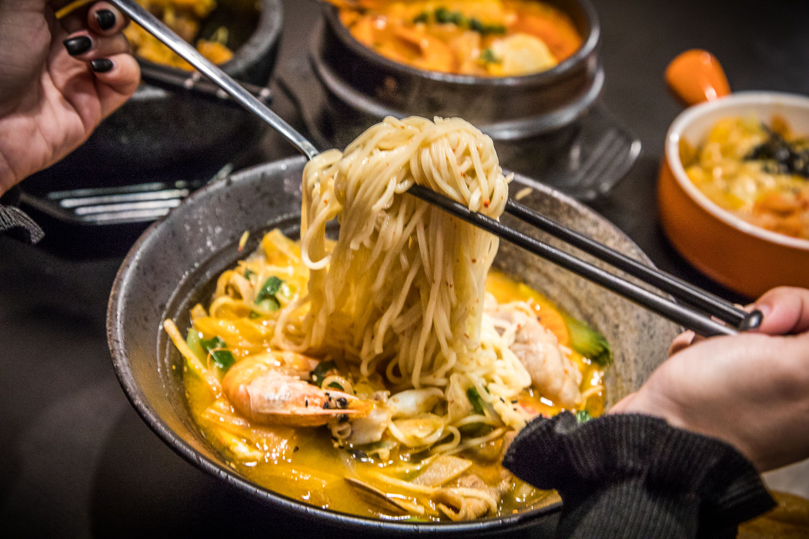 桃園美食,桃園小吃,桃園韓式料理,桃園藝文特區韓式料理,桃園韓式火鍋,桃園石鍋拌飯,韓歐尼-慈文店,桃園韓歐尼-慈文店