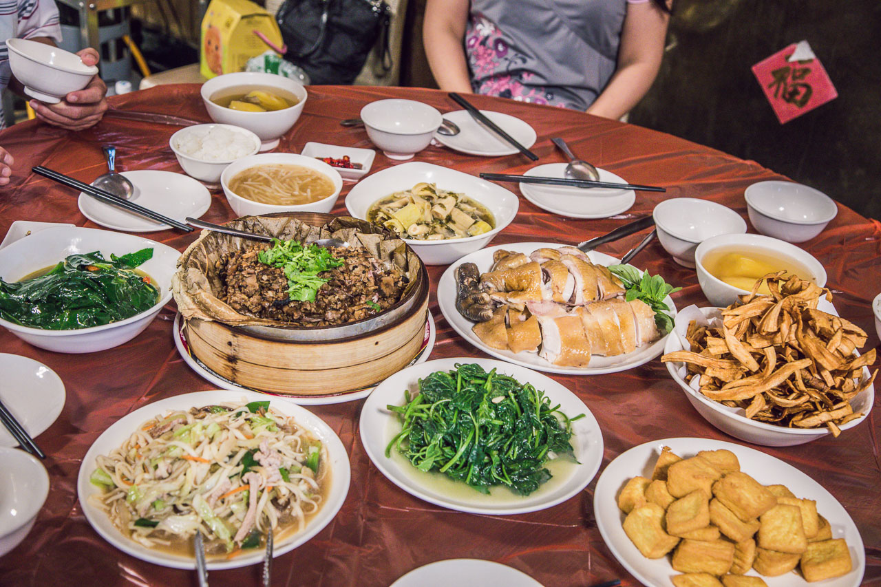 陽明山土雞,冠宸食館