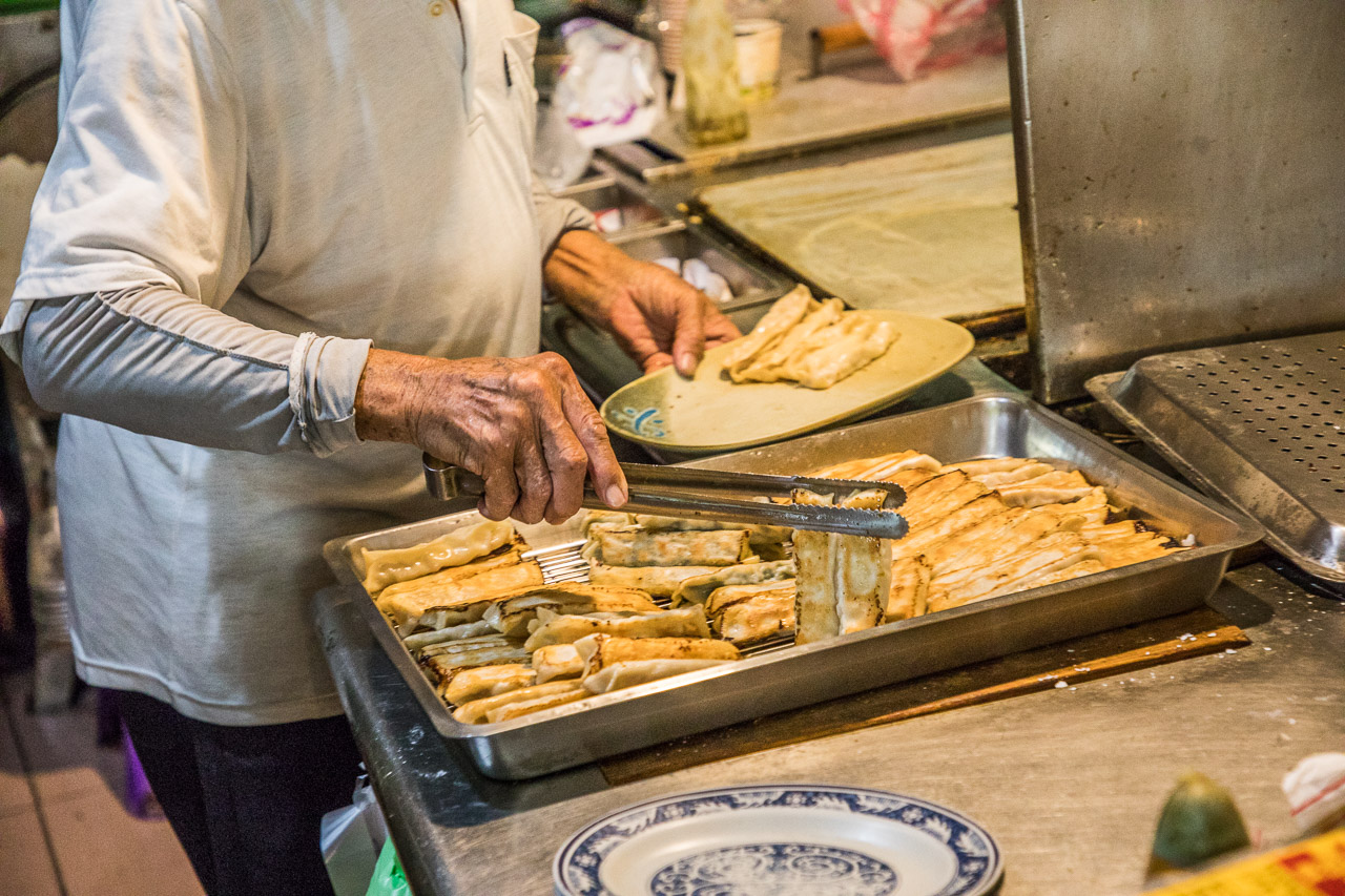 桃園煎餃,中原鍋貼,佳佳香鍋貼水餃專賣店,中壢佳佳香鍋貼水餃專賣店,中壢美食,桃園美食,中原美食,中壢煎餃,中壢鍋貼,桃園鍋貼