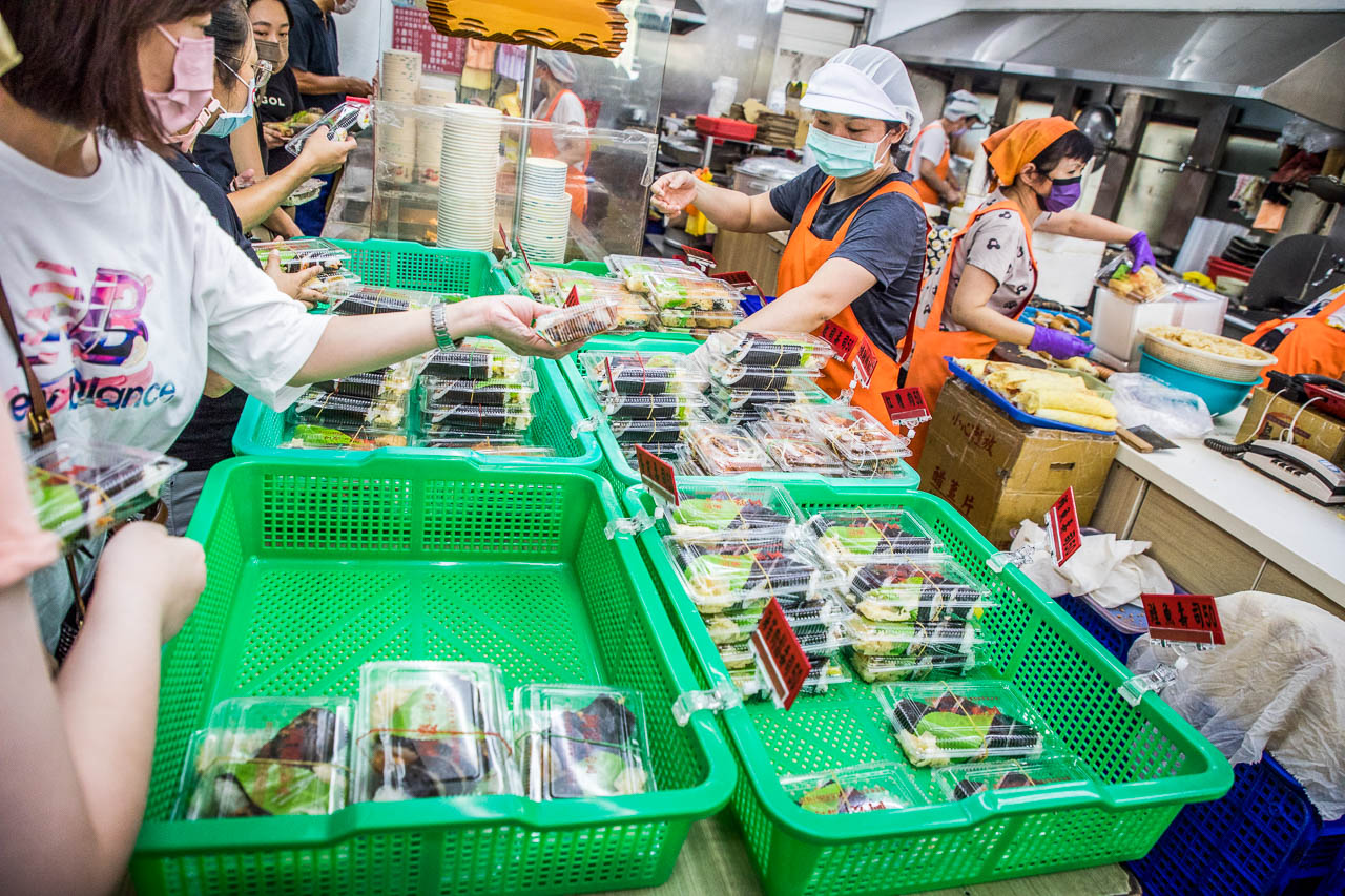 鶯歌美食,鶯歌小吃,鶯歌必吃,鶯歌壽司,鶯歌阿婆壽司,阿婆壽司,阿婆壽司價目表