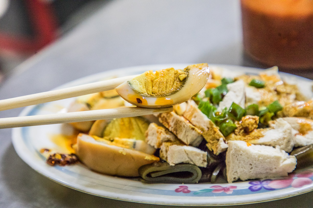桃園牛肉麵,桃園銅板小吃,桃園八十元牛肉麵,和平牛肉麵,桃園美食,桃園小吃,桃園滷味