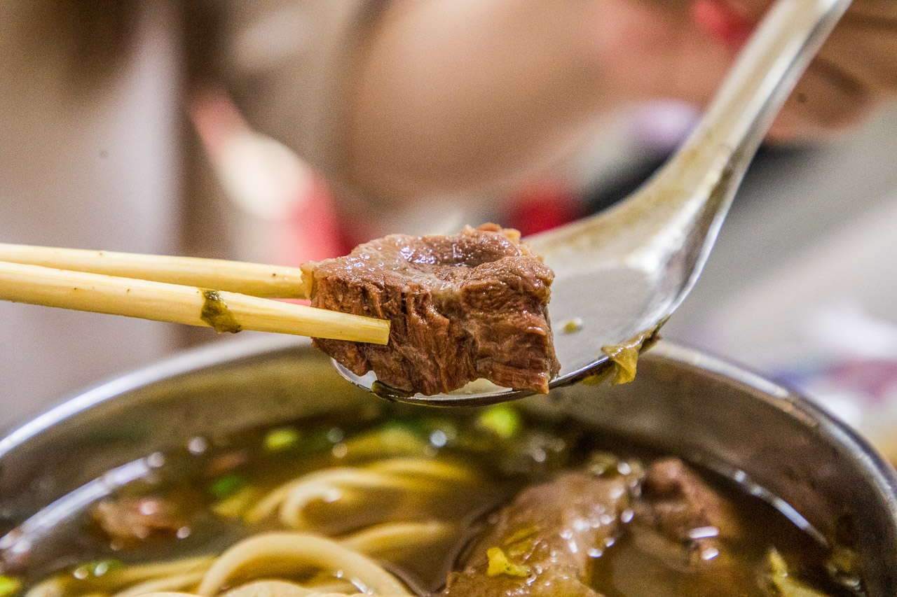 桃園牛肉麵,桃園銅板小吃,桃園八十元牛肉麵,和平牛肉麵,桃園美食,桃園小吃,桃園滷味
