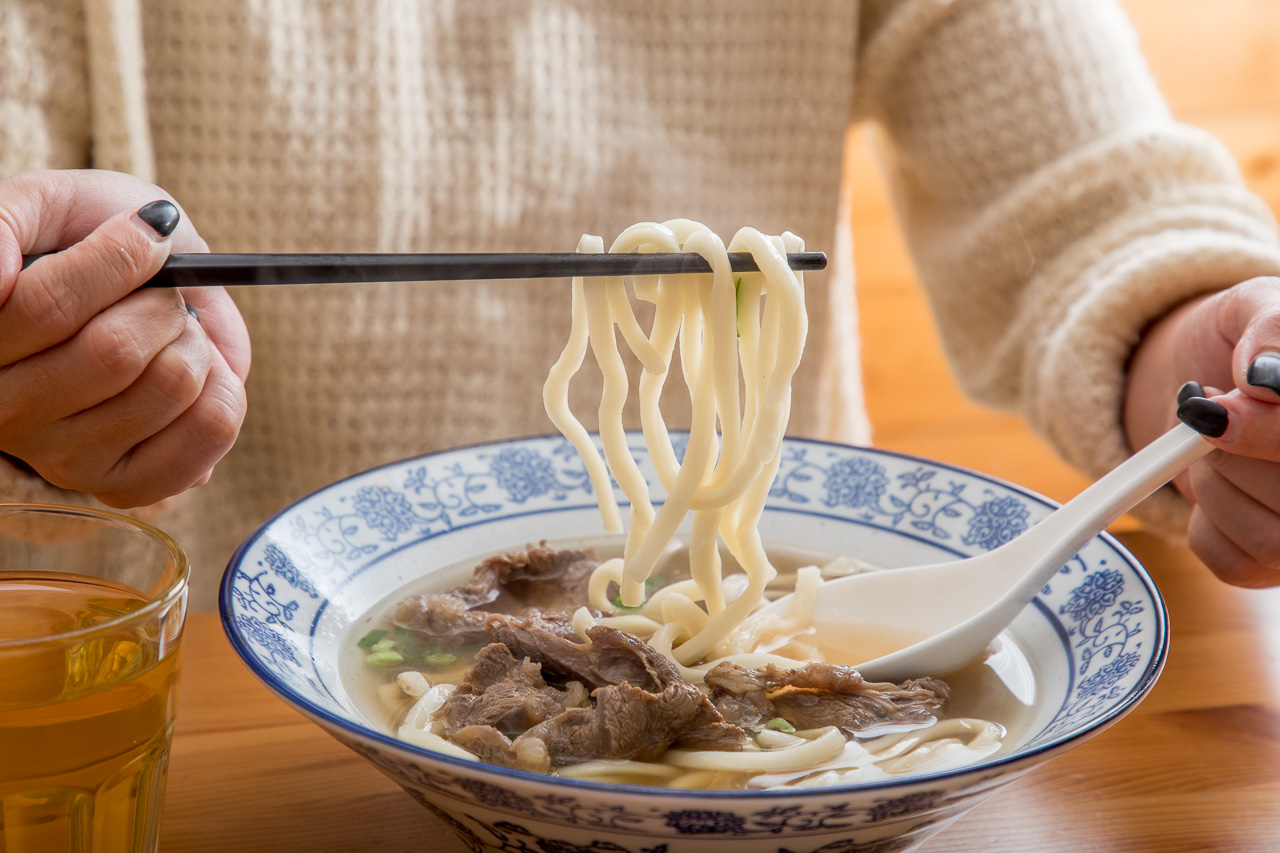 台南海鮮意麵,台南健康餐,邢爺爺料理廚房,台南美食,台南蝦仁飯,台南海鮮粥,台南牛肉麵