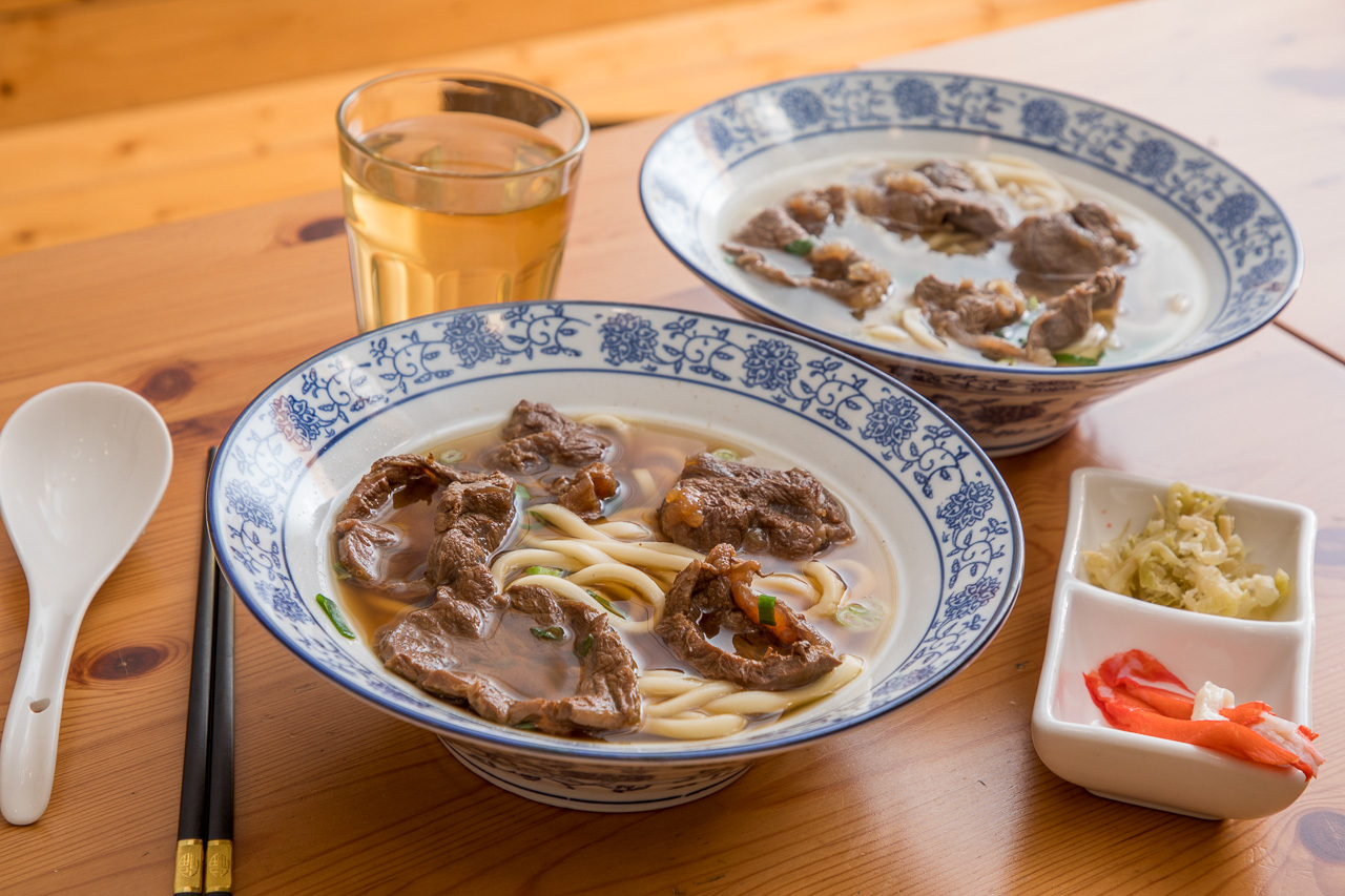 台南海鮮意麵,台南健康餐,邢爺爺料理廚房,台南美食,台南蝦仁飯,台南海鮮粥,台南牛肉麵