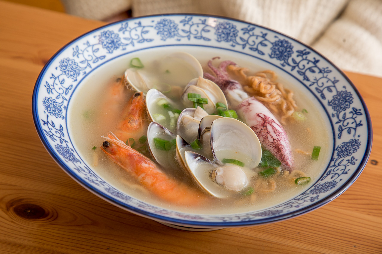 台南海鮮意麵,台南健康餐,邢爺爺料理廚房,台南美食,台南蝦仁飯,台南海鮮粥,台南牛肉麵