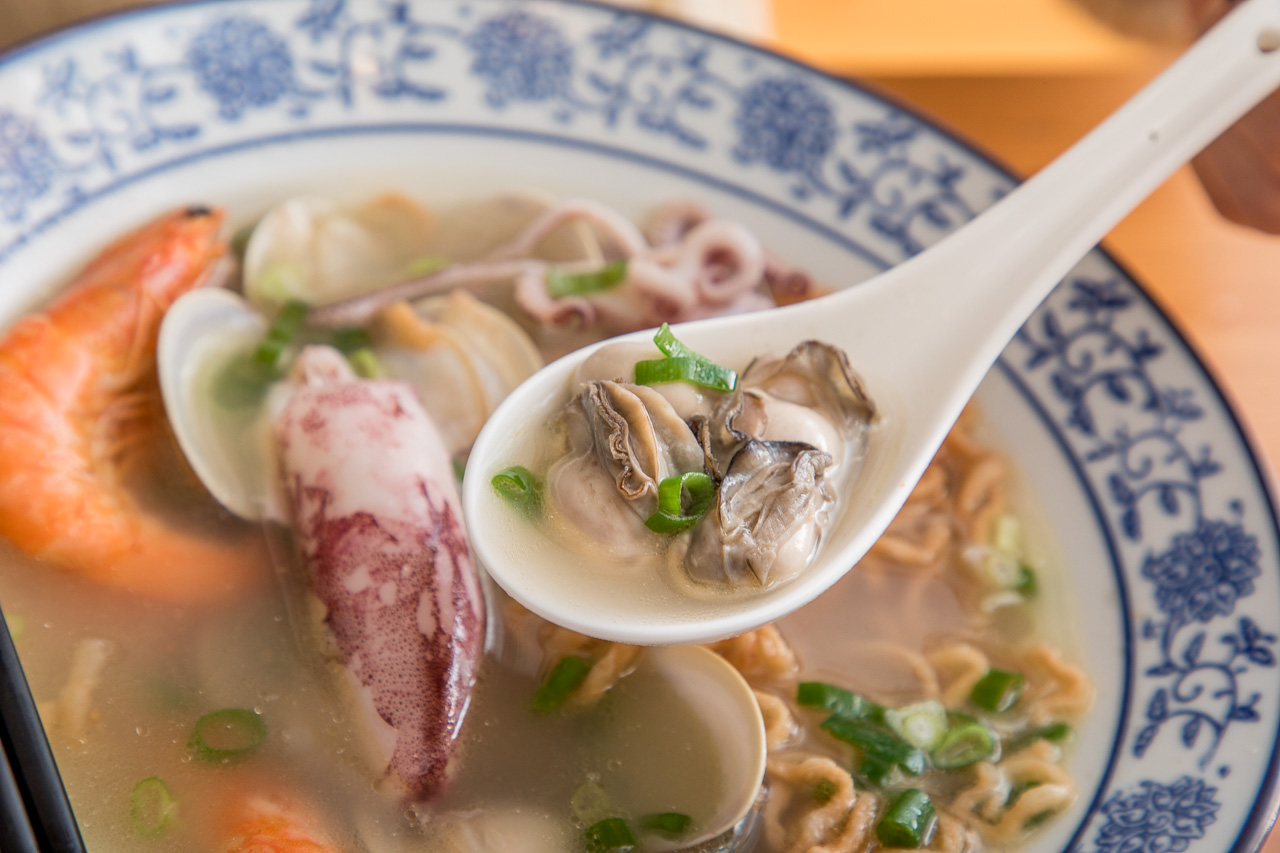 台南海鮮意麵,台南健康餐,邢爺爺料理廚房,台南美食,台南蝦仁飯,台南海鮮粥,台南牛肉麵