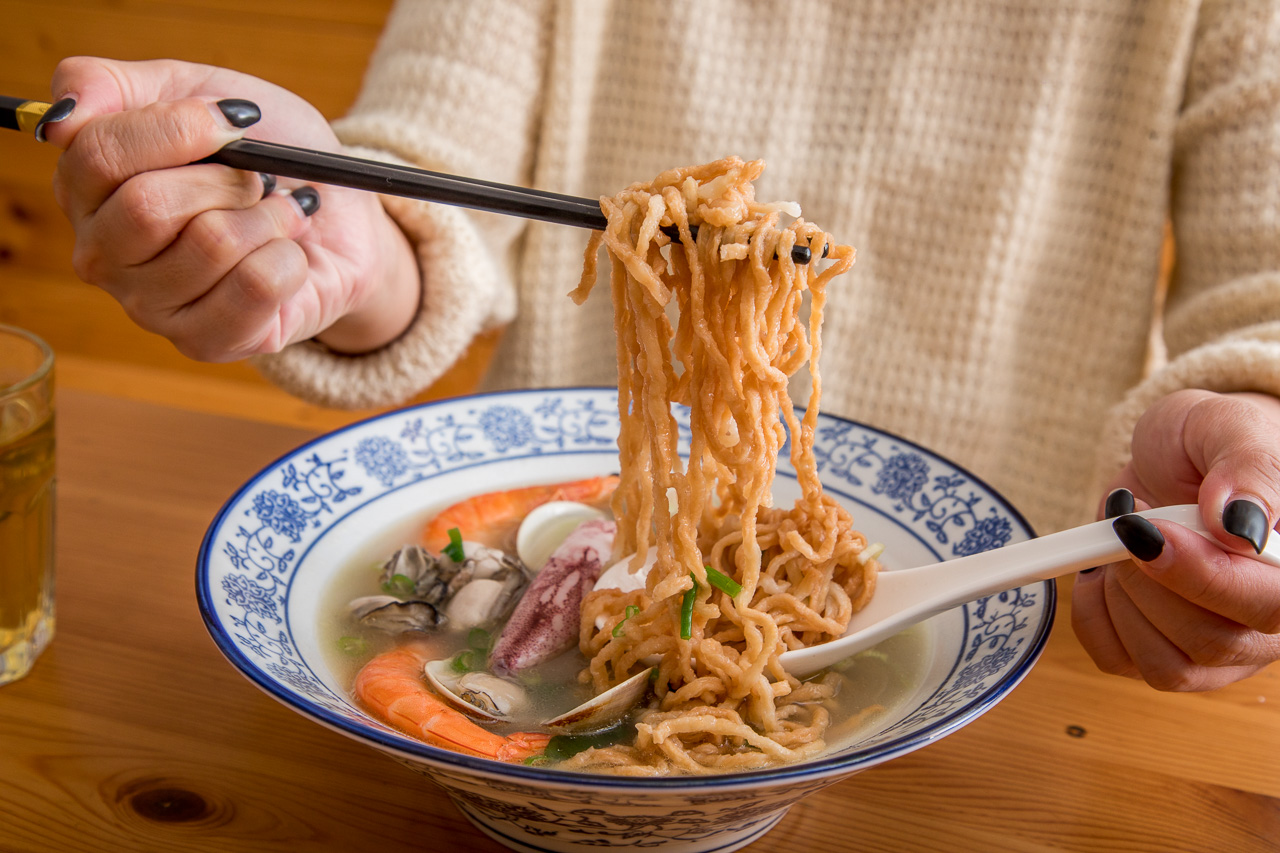 台南海鮮意麵,台南健康餐,邢爺爺料理廚房,台南美食,台南蝦仁飯,台南海鮮粥,台南牛肉麵
