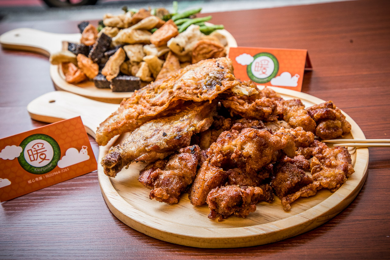 板橋小吃,台北鹹酥雞,板橋鹹酥雞,板橋外帶美食,板橋炸雞,暖男炸雞板橋店,暖男炸雞,台北美食,板橋美食
