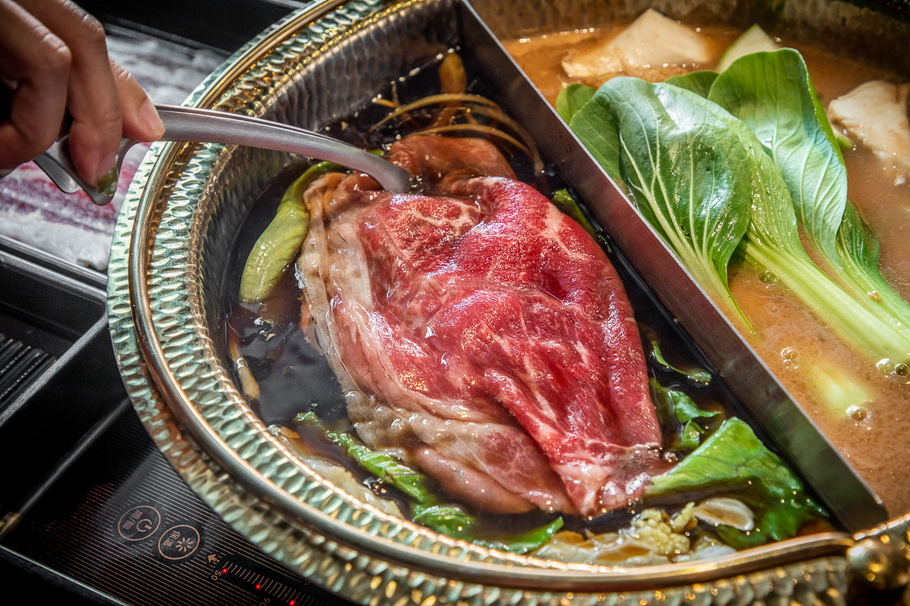 桃園吃到飽,饗和牛