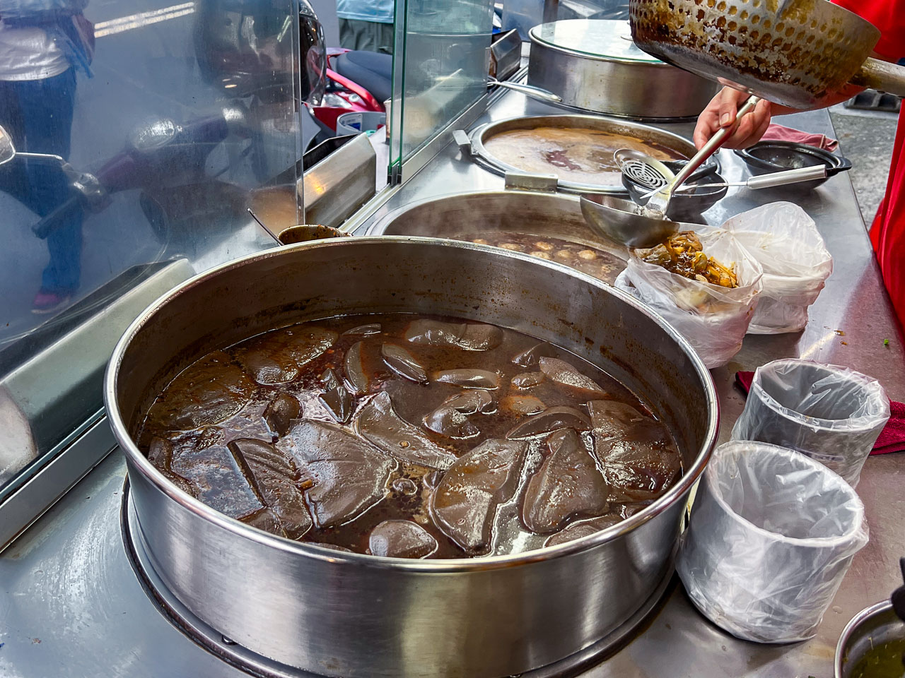 中原夜市美食,台北麻將麻辣臭豆腐-中原店