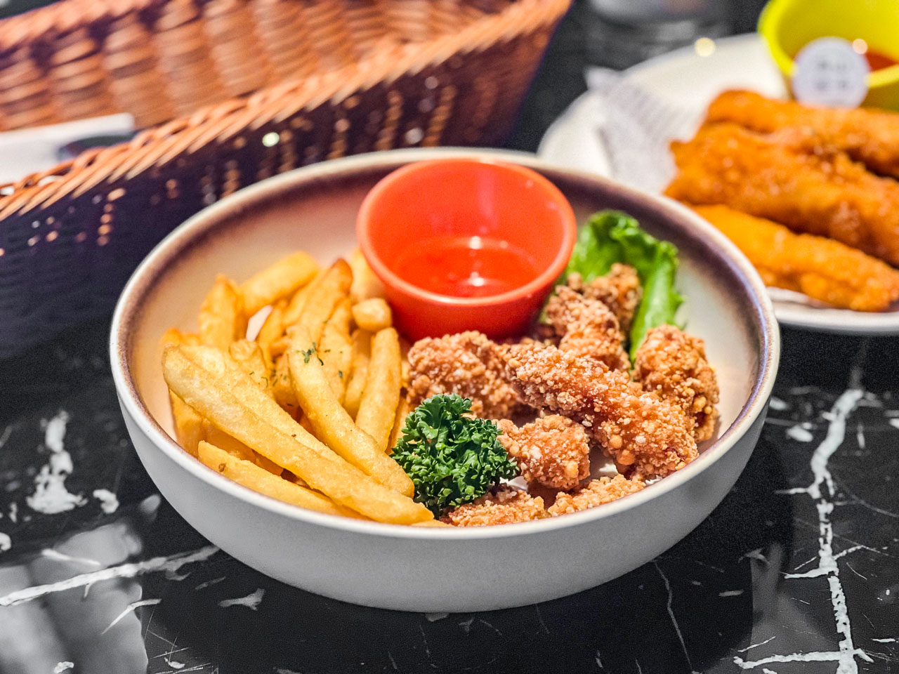 頭城美食,滿山望海
