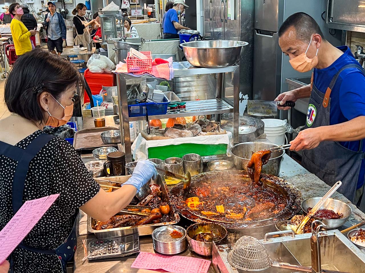 北投中繼市場美食,矮仔財滷肉飯