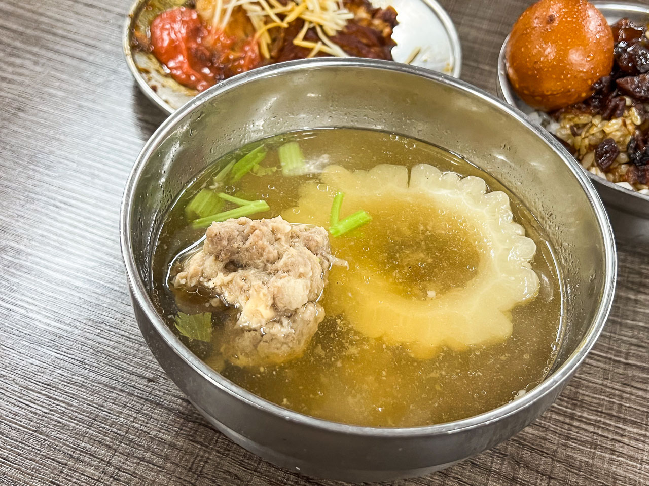 北投中繼市場美食,矮仔財滷肉飯