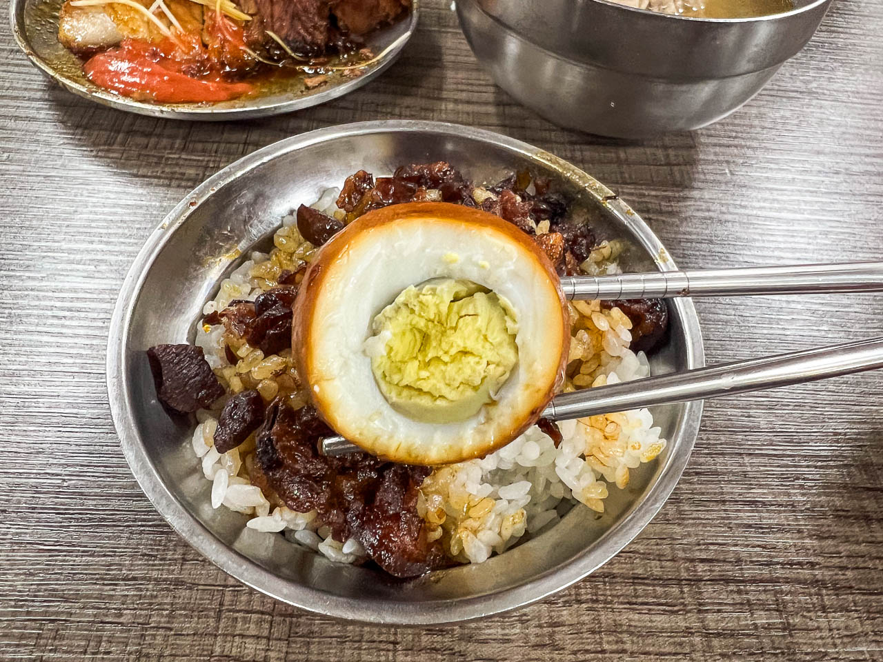 北投中繼市場美食,矮仔財滷肉飯