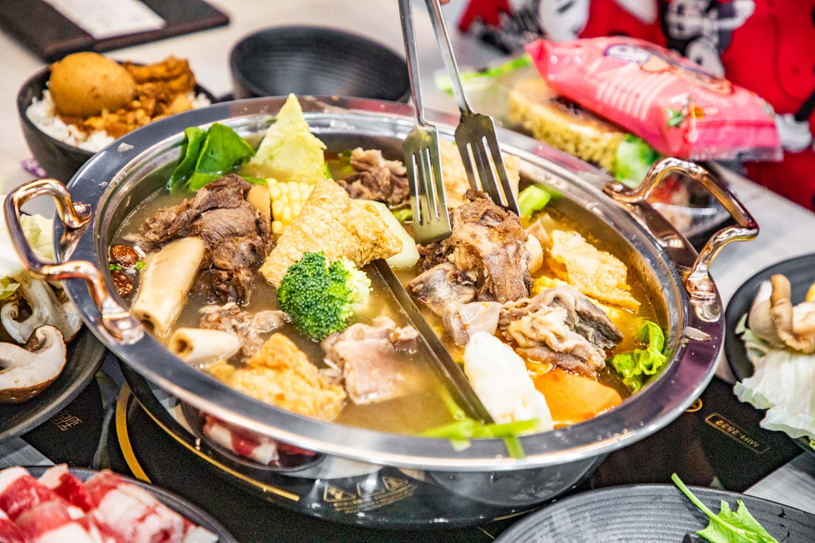 三峽美食,耀武羊威三峽北大店