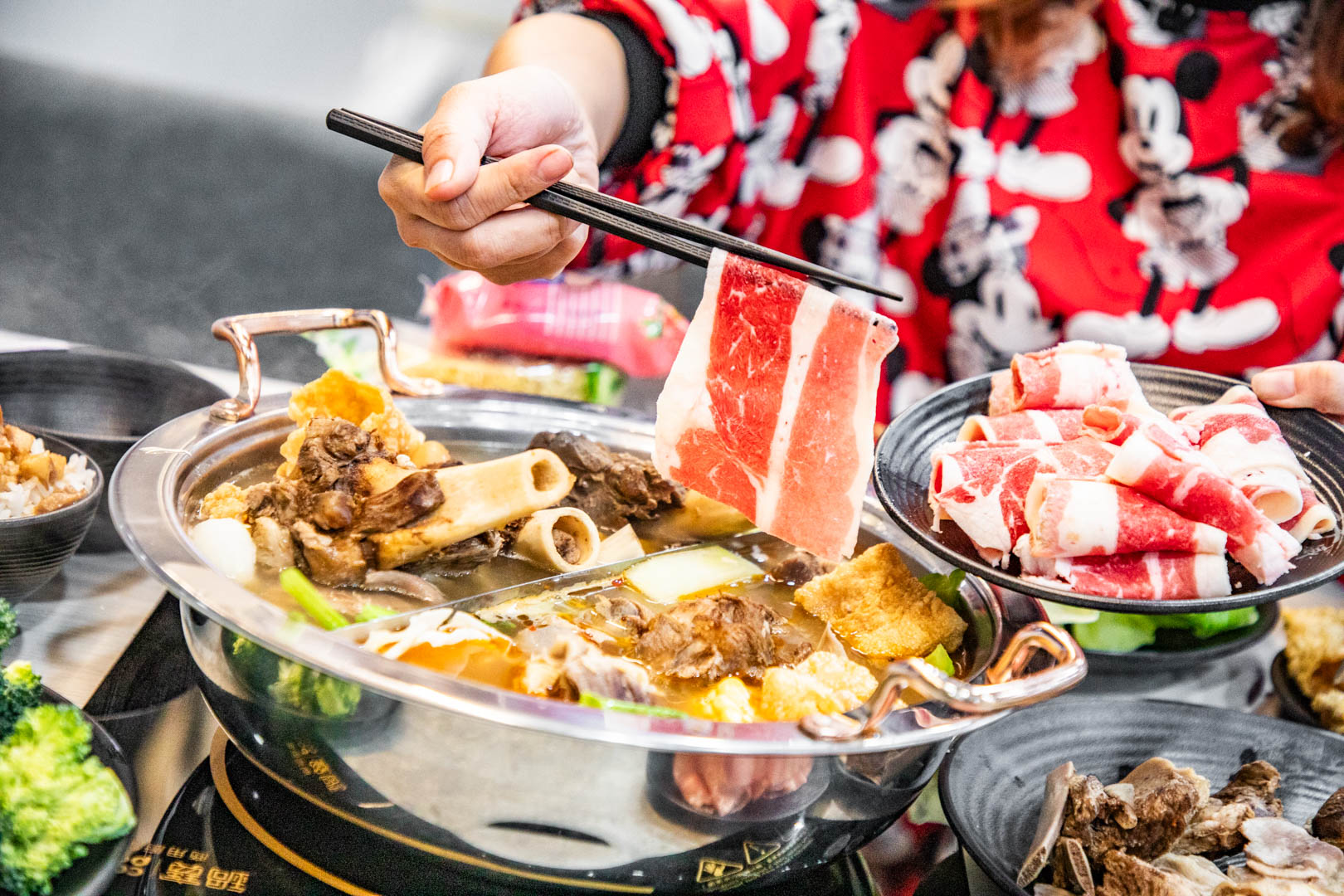 三峽美食,耀武羊威三峽北大店