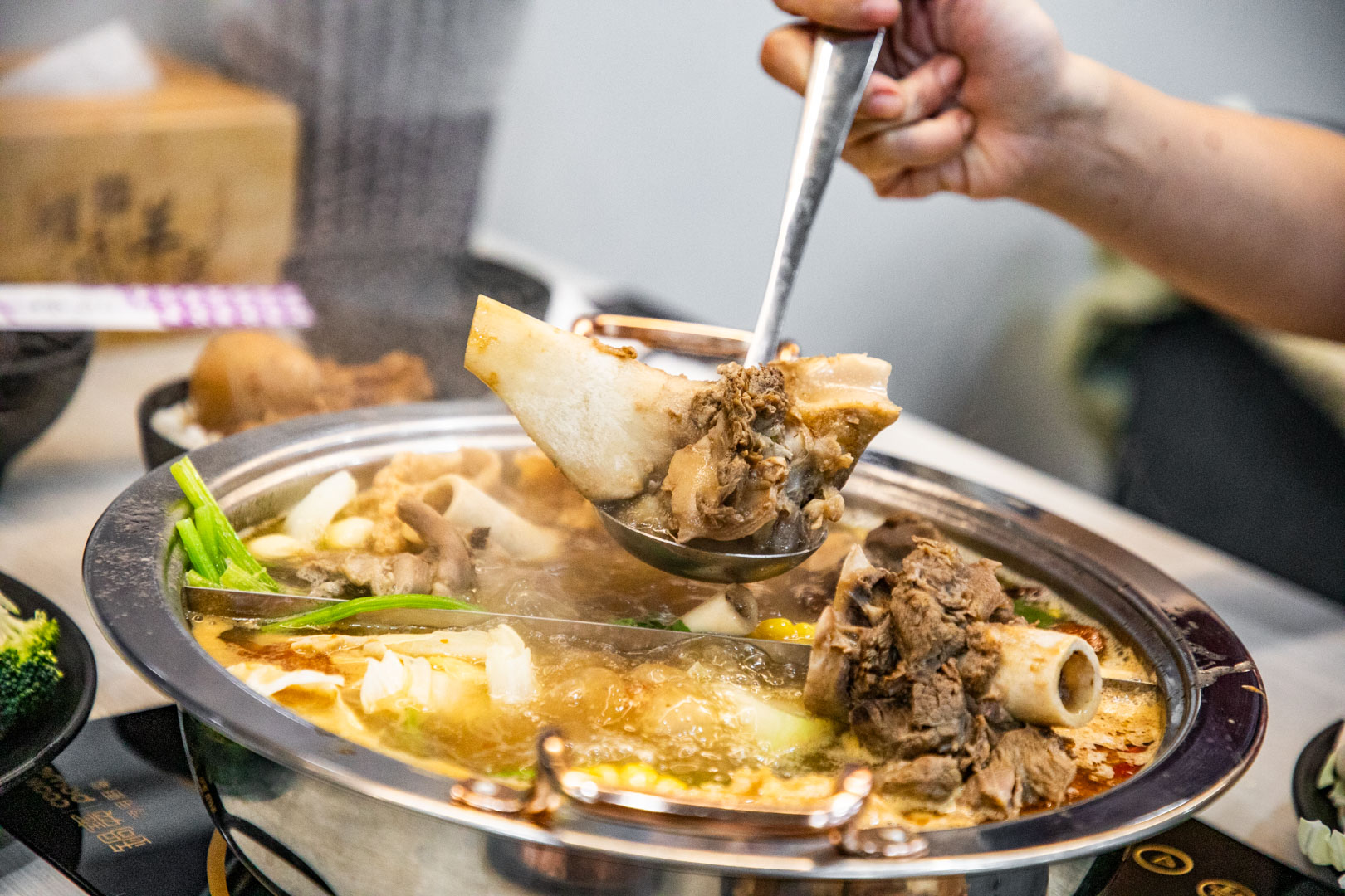 三峽美食,耀武羊威三峽北大店