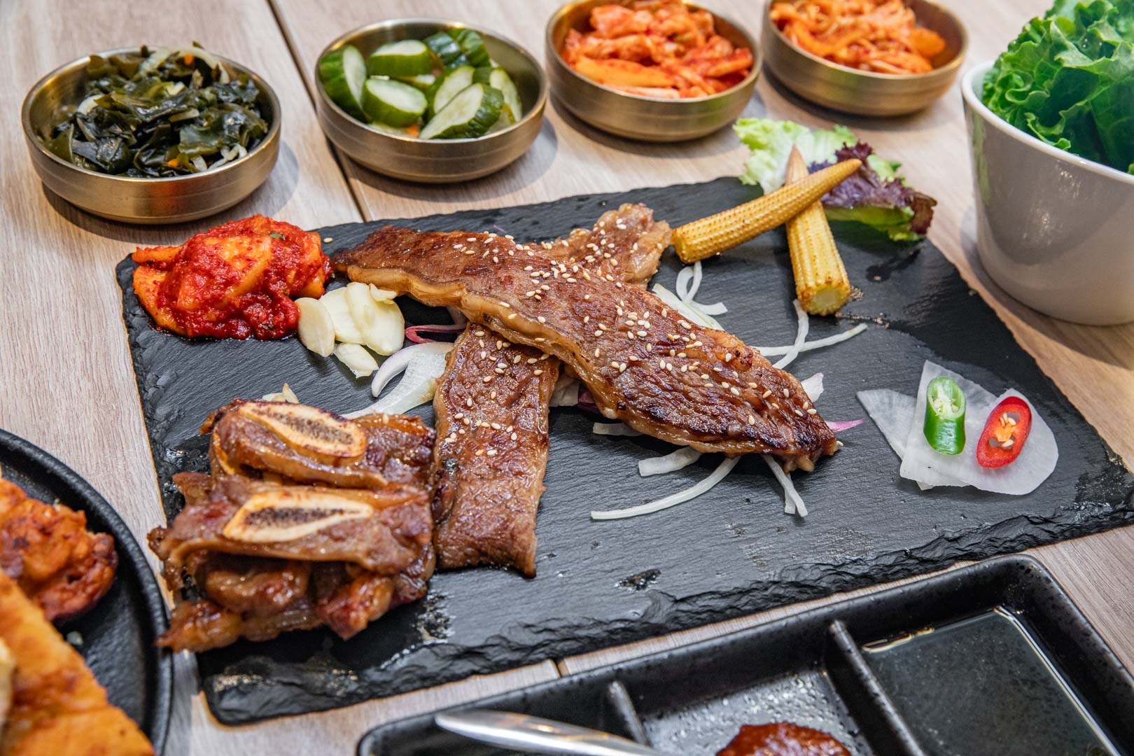 台北韓式料理,梨谷韓式鐵板炭火烤肉信義ATT店