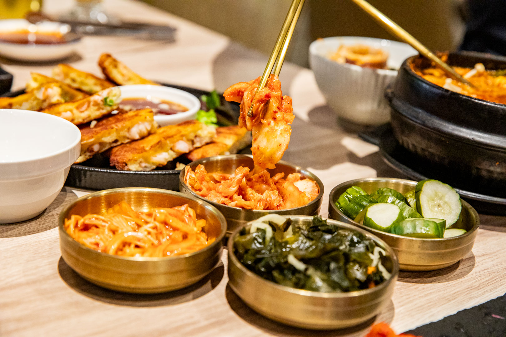 台北韓式料理,梨谷韓式鐵板炭火烤肉信義ATT店