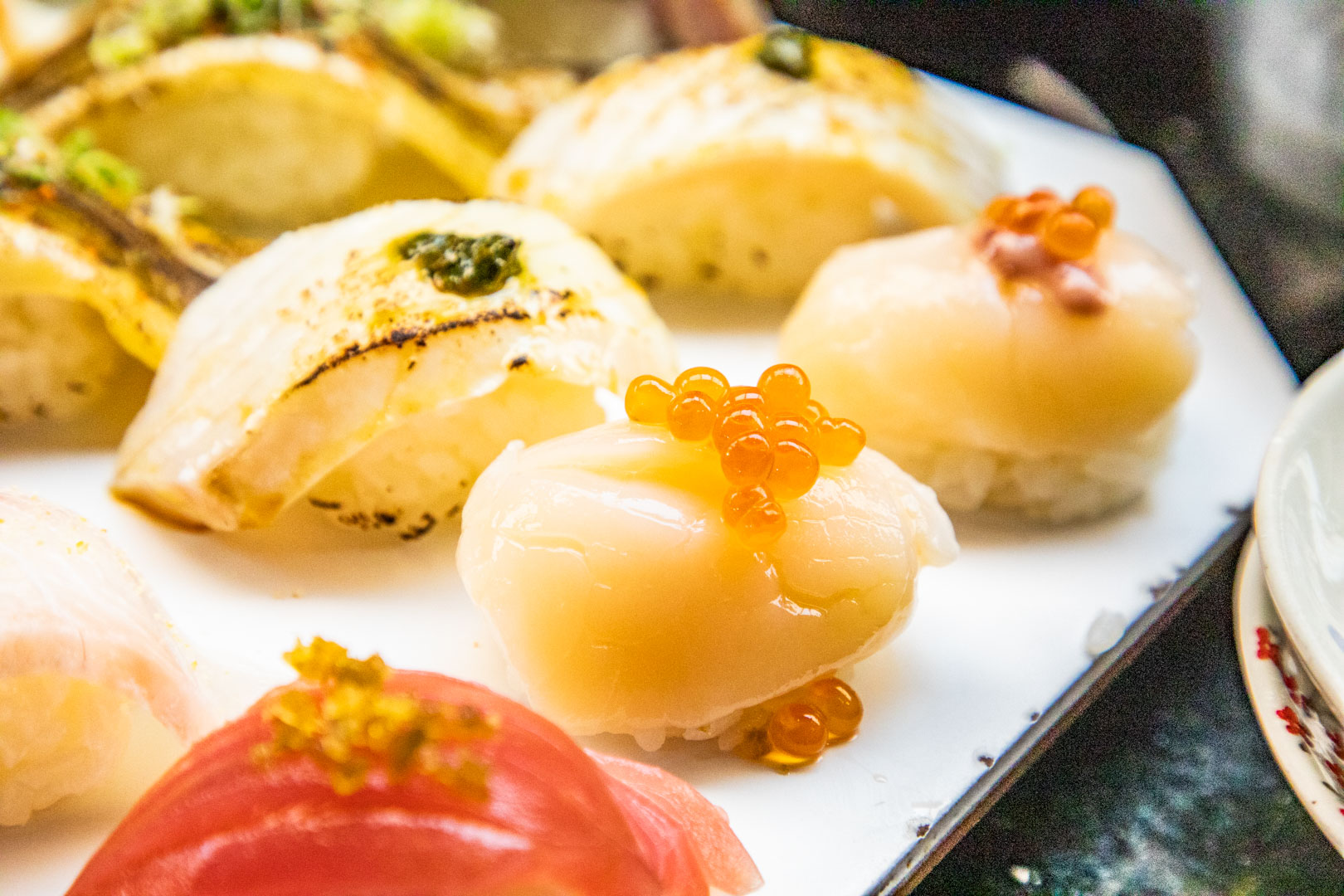 東港華僑市場美食,東港魚莊生魚片專賣店