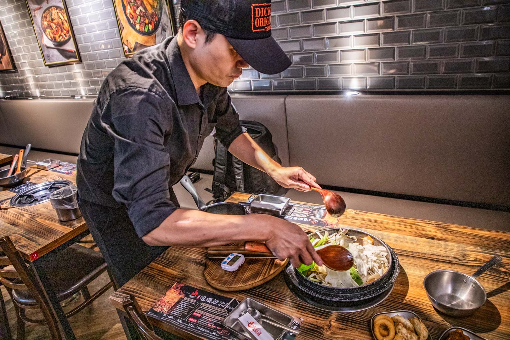 台北吃到飽,甩鍋雞韓式炒雞吃到飽西門店