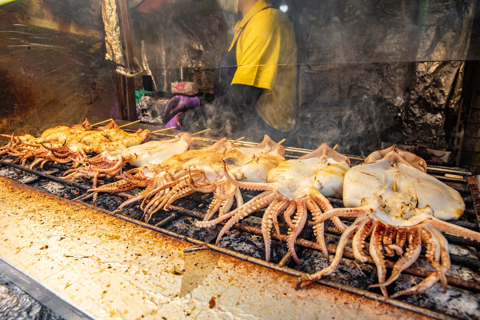 鹿港美食,鹿港正宗魷魚王烤大卷