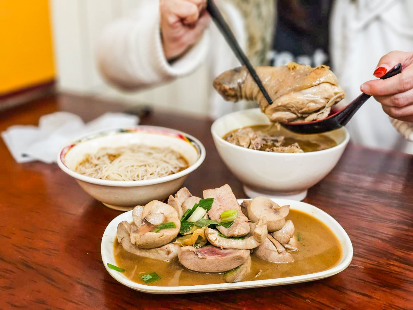寧夏夜市美食,環記麻油雞,台北麻油雞