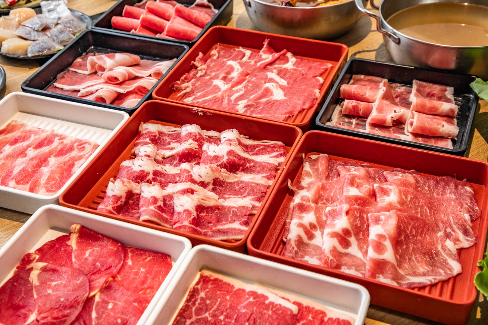 桃園火鍋吃到飽,鬥牛士二鍋桃園食尚店