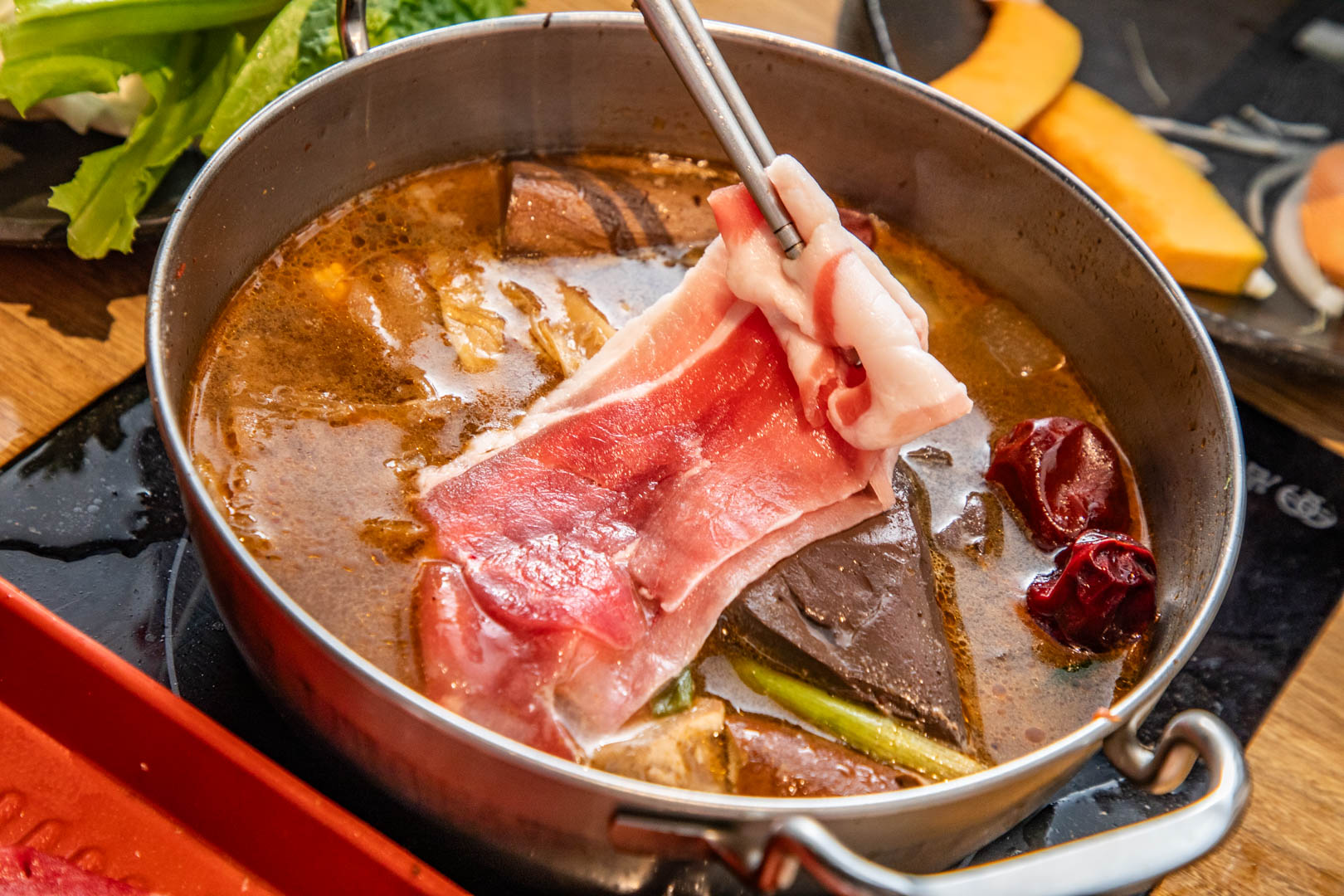 桃園火鍋吃到飽,鬥牛士二鍋桃園食尚店