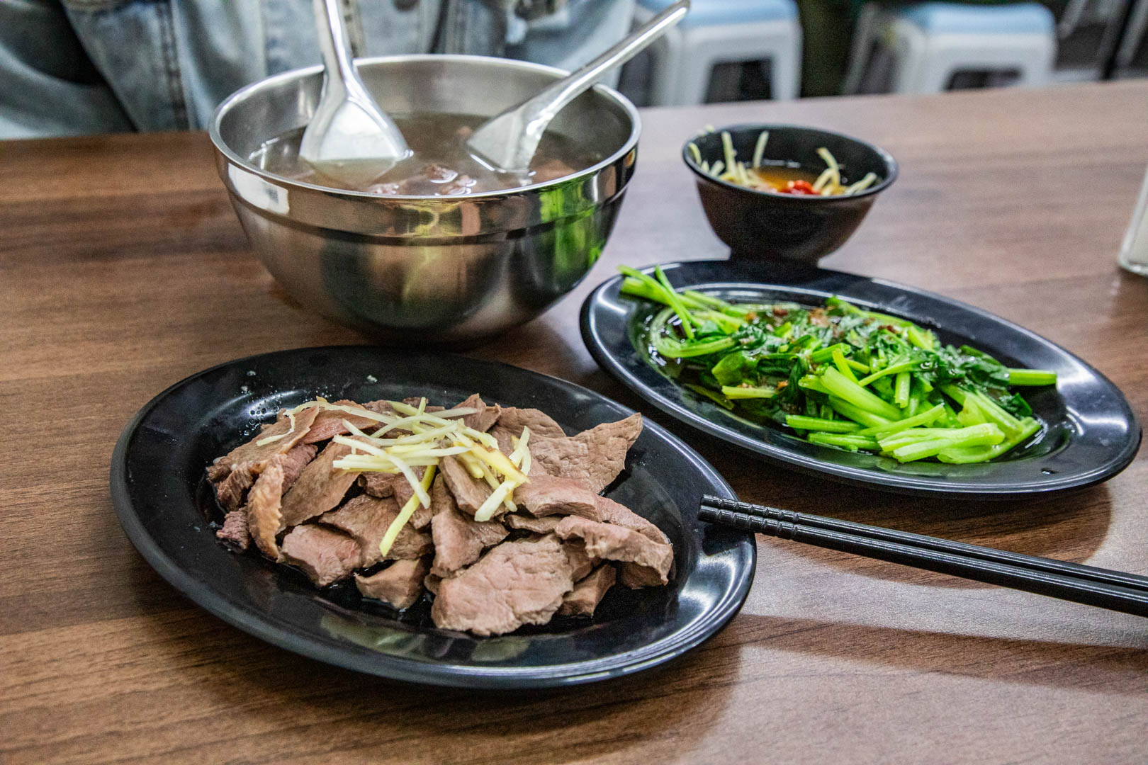 台南牛肉湯,阿杰溫體牛肉湯