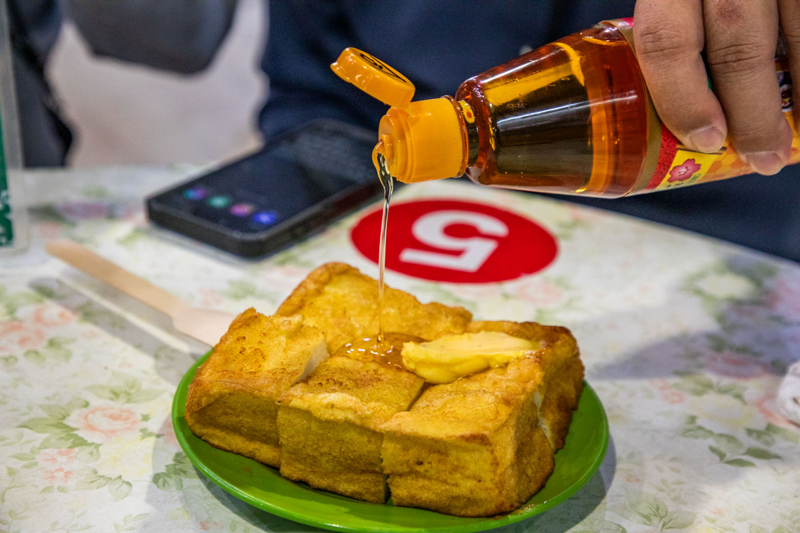 香港美食,海防道臨時熟食小販市場