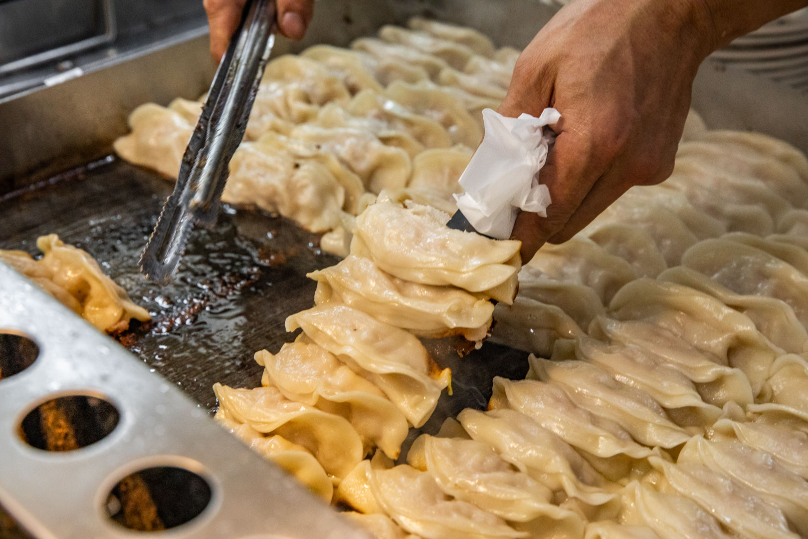 寧夏夜市美食,馥陽鍋貼水餃專賣店