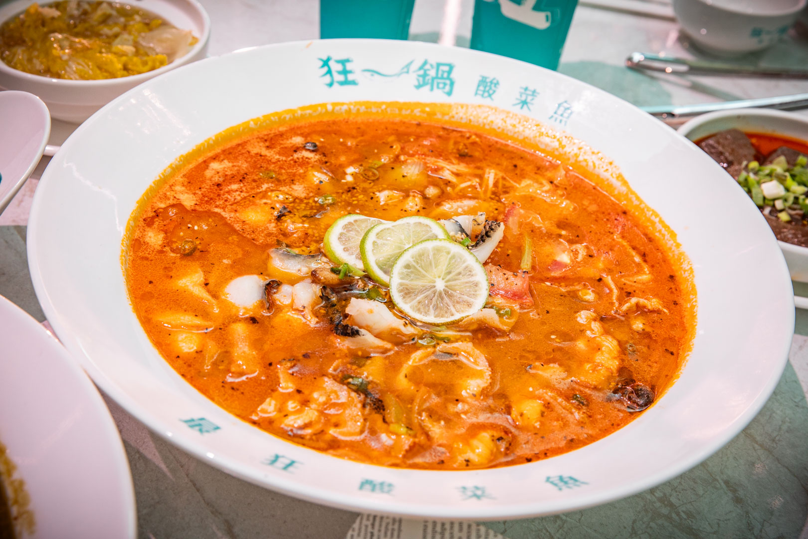 西門町酸菜魚,狂一鍋酸菜魚台北西門店