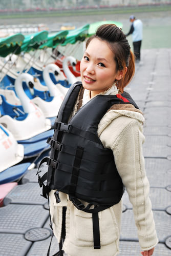  @大手牽小手。玩樂趣